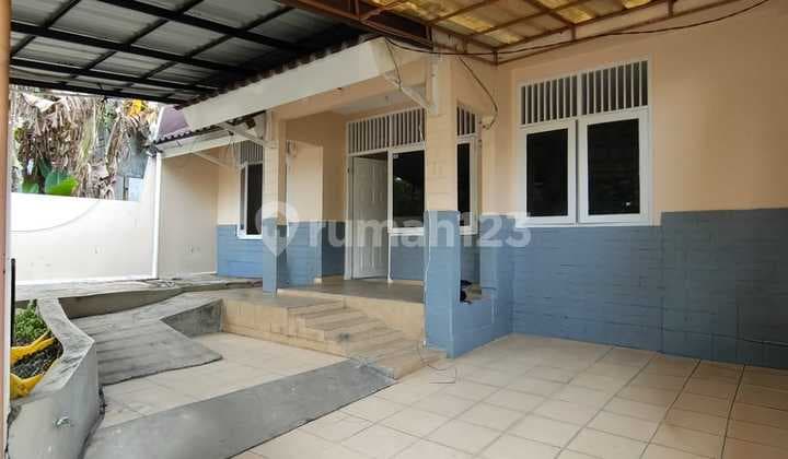 Disewakan Rumah Rapih Siap Huni Kawasan Villa Melati Mas BSD