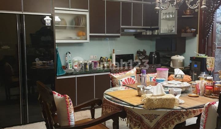 Dijual rumah bukit cinere