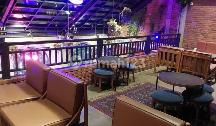 Dijual gedung / ruang usaha siap pakai di senopati jakarta selatan