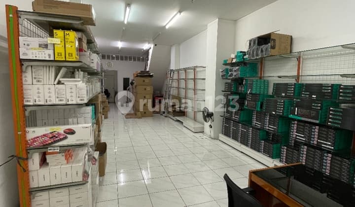Dijual Ruko Siap Pakai Dijembatan Lima Jakarta Barat Tambora Dekat Cideng Dekat Jemantan Besi Dekat Bandara Dekat Angke Ruko Bagus Siap Pakai Dekat Kemana Mana Ruko Jakarta Barat