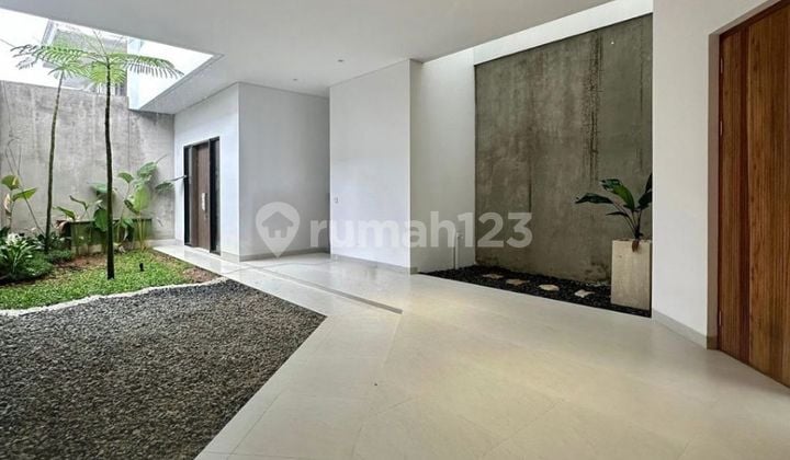 Dijual Rumah Jakarta Selatan.rumah Dikemang Jakarta Selatan Dekat Pusat Perbelanjaan Dekat Rumah Sakit Tengah Kita Rumah Siap Huni Bagus Semifurnised Rumah Bagus Jakarta Selatan Dekat Bangka Dekat Blok M Dekat Tebet Dekat Antasari Rumah Bagus Murah Siap H