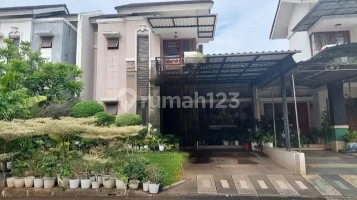 Flood-Free 2-Story House in Grand Wisata Bekasi