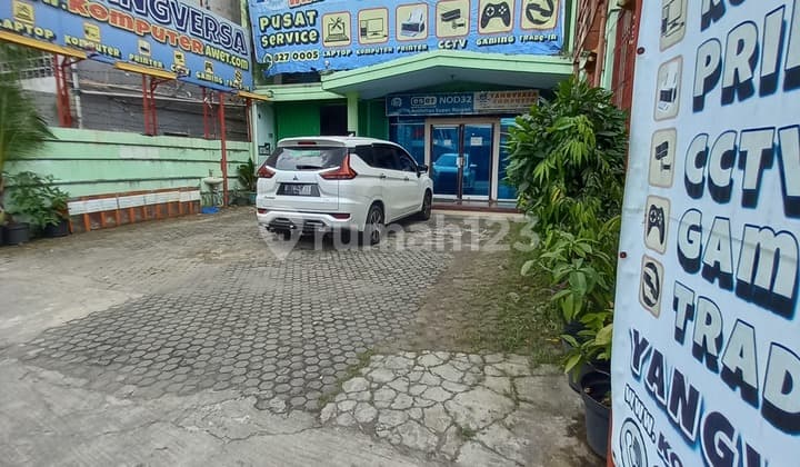 Dijual Cepat Tanah Ada Bangunan Di Jalan Utama Pekayon Dekat Lrt Dan Exit Tol
