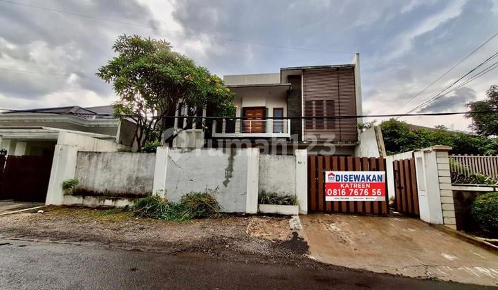 2-Story House with 4 Bedrooms in Cilandak, South Jakarta