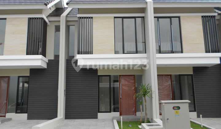 Rumah 2 Lantai Bagus Minimalis SHM di Citraland Northwest