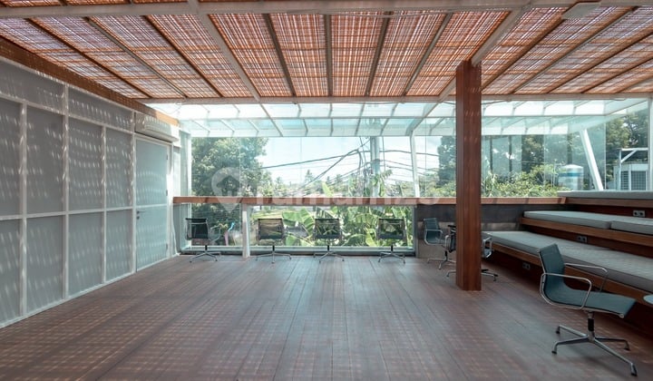 Rental - Premium 720 Sqm Office in the Heart of Ubud - Fully Equipped, Move-In Ready
