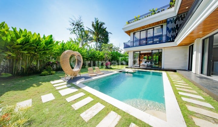 Leasehold - Ubud Hideaway Rooftop Garden Villa With Stunning Mount Agung Views, Bali