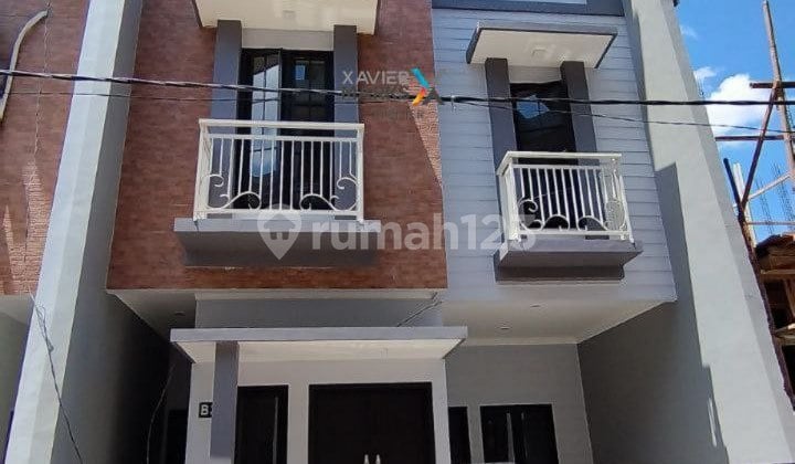 Rumah Baru American Modern Di Ikan - Ikan Lowokwaru Malang