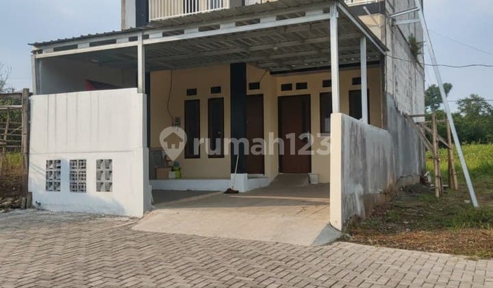 Rumah 2 Lantai di Joyoagung Merjosari Malang
