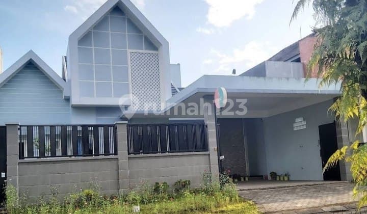 Rumah Bangunan Baru di Araya Cocok untuk Kantor