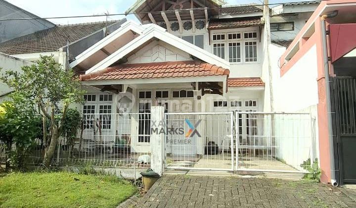 Rumah 1,5 Lantai di Araya Blimbing Malang