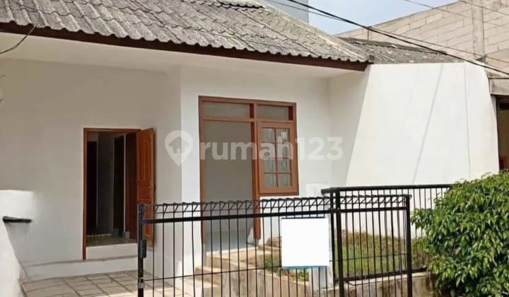 Rumah 2 Lantai di Bulan Terang Utama Kedungkandang Malang