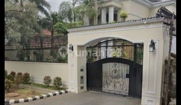 Exclusive Luxury House Lawang Malang