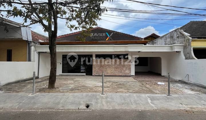 Strategic House in the Purwantoro Blimbing Metal Area, Malang