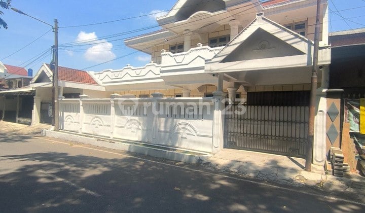 Rumah Besar Cocok untuk Klinik / Kantor di Arjosari Malanglokasi: Panji Suroso