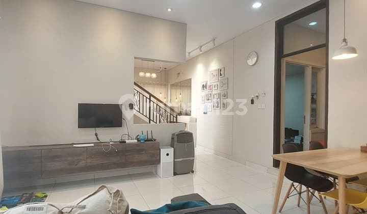 Rumah Hoek Cluster Volta Summarecon Serpong