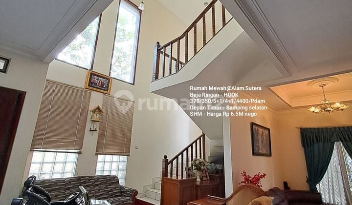 Rumah mewah hook modern glass houes di Alam sutera