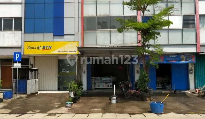 Ruko 3,5 lantai di Villa Taman Bandara di Dadap Tangerang