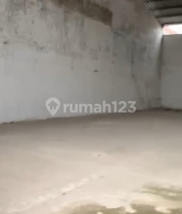 Gudang Siap Pakai Cipondoh