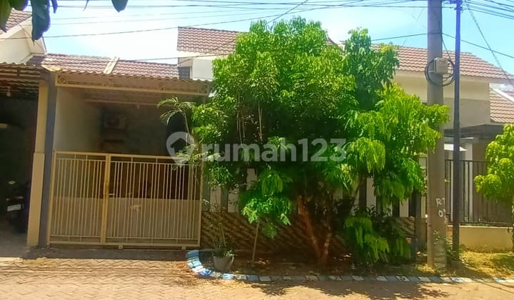 Puri Surya Jaya Valencia Garden Gedangan Sidoarjo