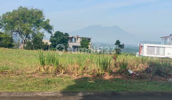 Kavling View Gunung Salak di Sentul City Bogor