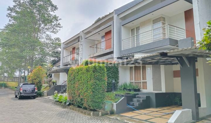 Rumah Bagus Semi Furnished di Rancamaya Golf Bogor