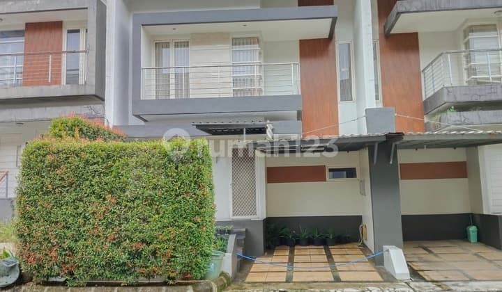 Rumah Full Furnished di Rancamaya Golf Estate Bogor