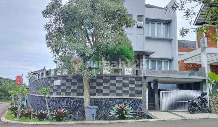 Rumah Strategis Posisi Hook di Pakuan Hill Tajur Bogor