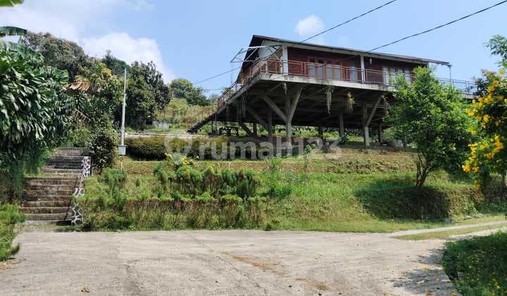 Nice View Villa in Tajurhalang Cijeruk Bogor