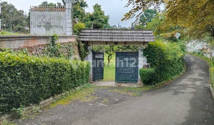 Villa Di Tugu Selatan Cisarua Puncak Bogor