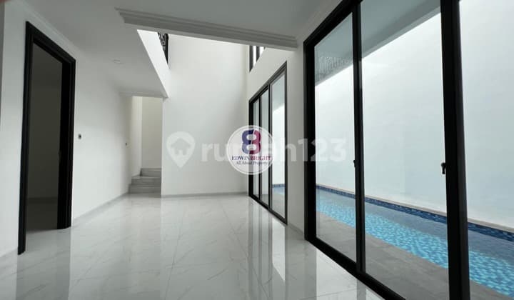 Dijual Rumah American Style Bintaro Sektor 9 - Pool Pribadi