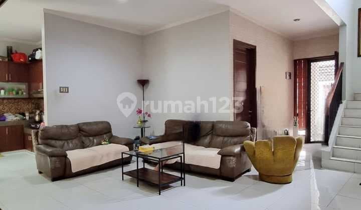 Rumah Rapih 2 Lantai Cluster Premium Discovery Residences Bintaro