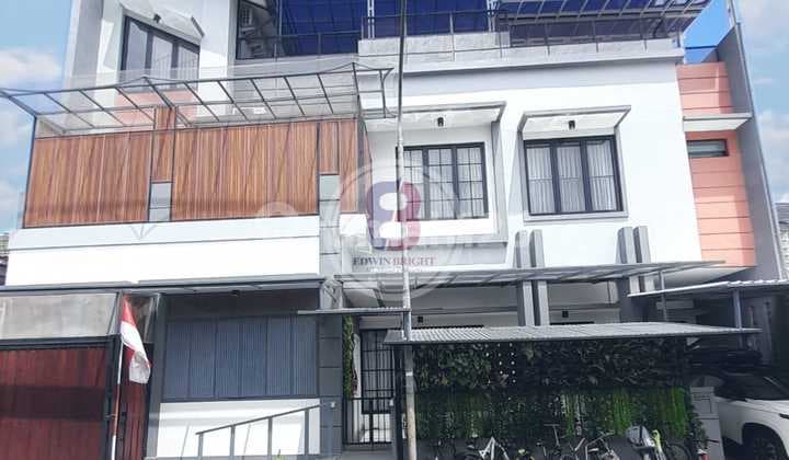 Rumah Dijual di Bintaro Jaya Sektor 9 Semi Furnished Dkt Tol Parigi