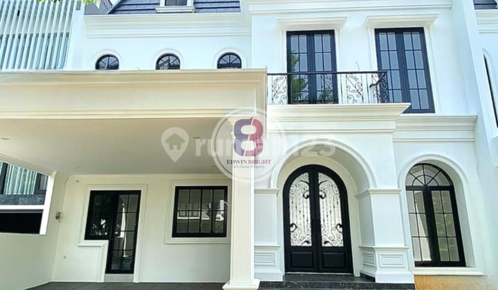 Rumah American Classic di Bintaro Jaya Sektor 9 - Siap Huni