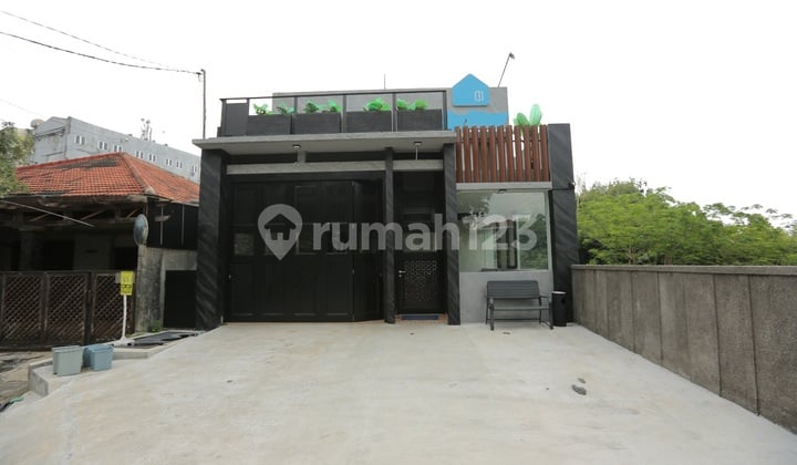 Dijual Rumah Baru Gres + Guest House di Jl. Kendalisodo, Candisari, Semarang