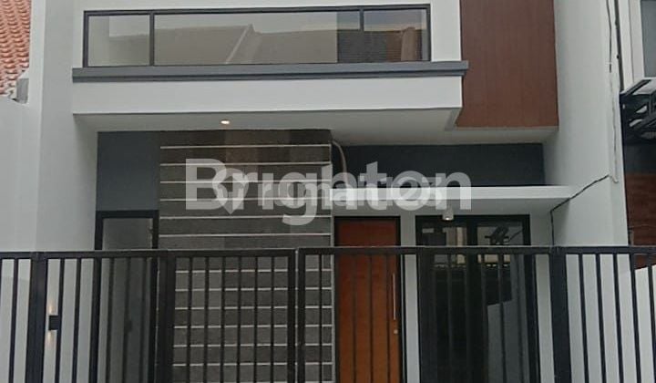 KLAMPIS SEMOLO, RUMAH GRESS 2LT TENGAH KOTA KLAMPIS SEMOLO, RUMAH GRESS 2LT TENGAH KOTA