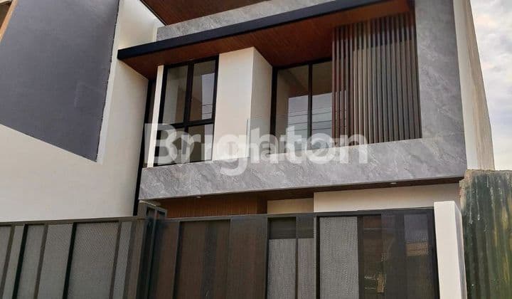 MANYAR NEW GRESS ,MINIMALIS 2 LANTAI