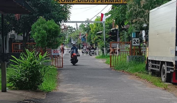 Affordable Land + Building in Pontianak City on Karet Street, Didis Permai Complex (Jeruju)