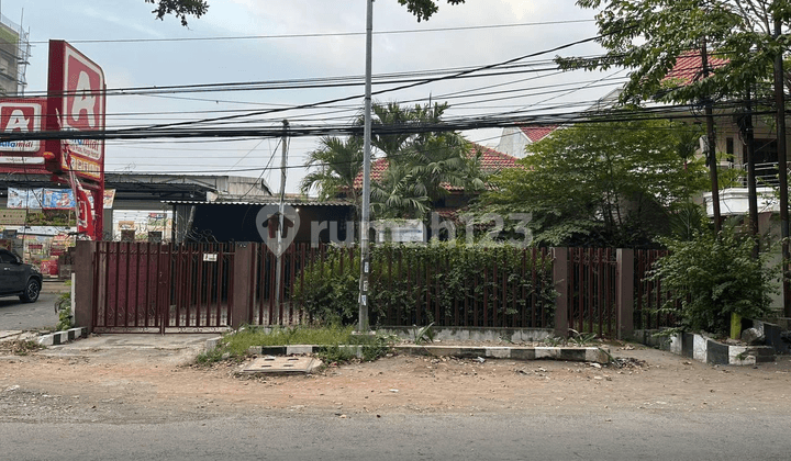 Dijual Rumah Nol Jalan Raya Tenggilis Mejoyo, Area Komersial Cocok untuk Segala Usaha