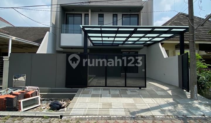 Rumah Manggis Pondok Chandra Indah, Baru Gress Minimalis, Dekat Jalan Raya Merr