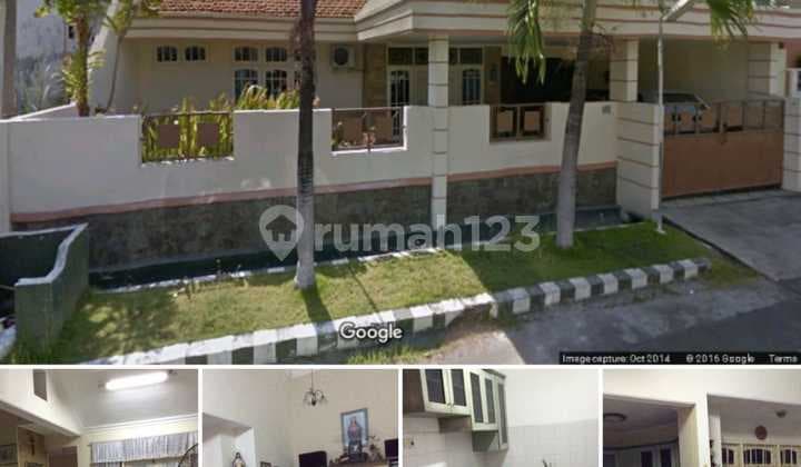 Rumah Terawat Medokan Asri, Strategis Dekat Pusat Perbelanjaan