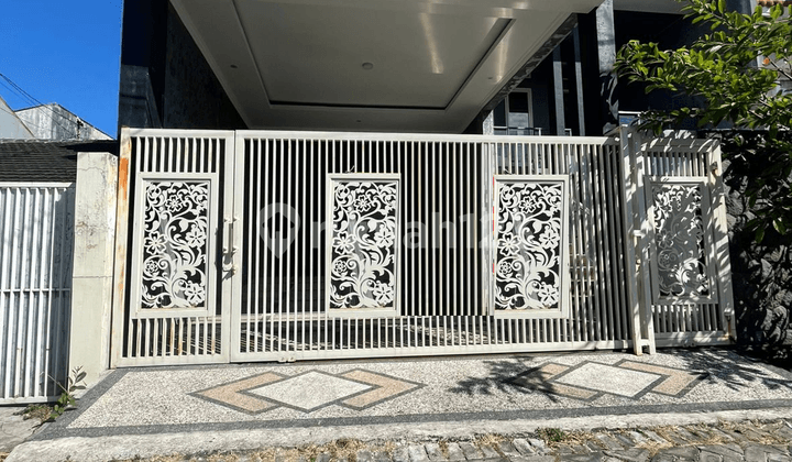 Rumah Bhaskara Sari Minimalis 2 Lantai, Dekat Pakuwon City Mall Rumah Bhaskara Sari Minimalis 2 Lantai, Dekat Pakuwon City Mall