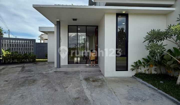 Rumah Cantik Semi Furnished Di Berbah Sleman Dekat Pasar Potorono Dan.resto Limasan Jogja