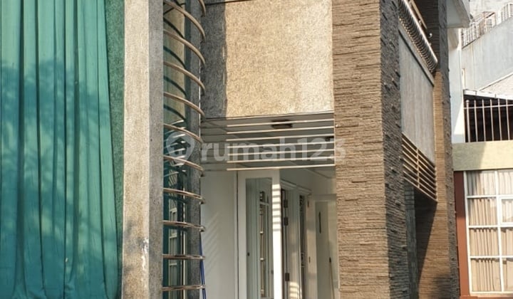 Dijual Rumah Sunter ; Modern Minimalis, Strategis, Bagus Rumah HGB Bagus