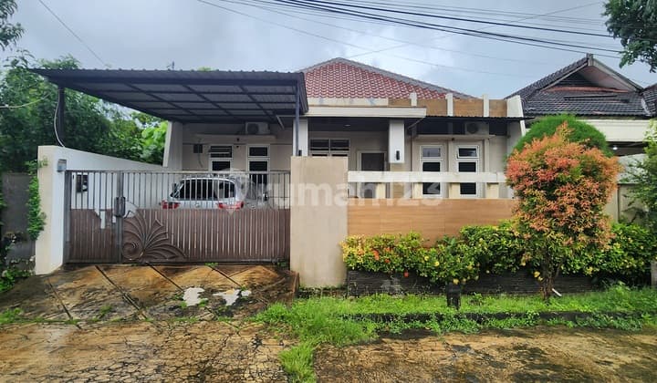 Rumah Puspowarno Dekat Pusat Kota Semarang