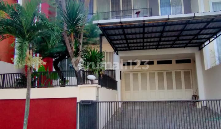 Rumah Graha Candi Golf Jangli Tembalang