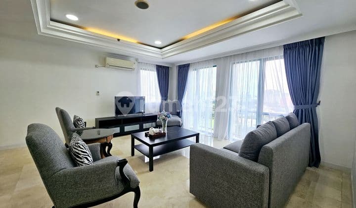 3 Bedrooms Golf View Apartment For Lease Near Jis & Pim, Pondok Indah, South Jakarta