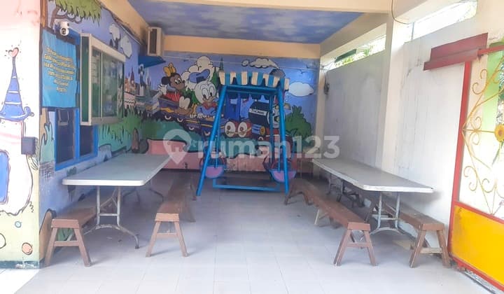 Dijual Bangunan Sekolah Gandeng Tiga @10X20 Gresik Strategis SHM