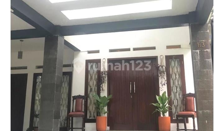 Rumah 3 Lantai Mitra Dago Parahyangan LT 292 LB 300 SHM Rare Unit