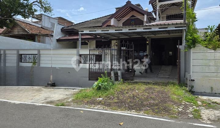 Rumah Sudah Renovasi 1.5 Lantai Shm Di Jl Lobak Raya Kedungmundu